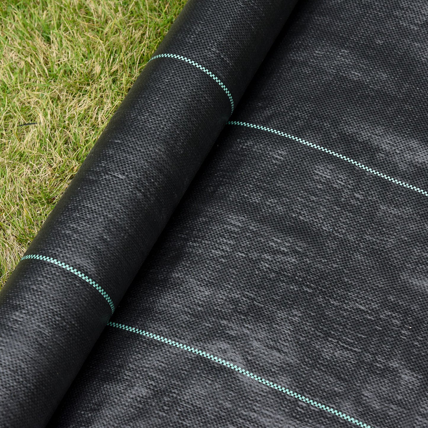 Outsunny 1m x 50m Weed Control Membrane, Heavy Duty Weed Control Barrier Fabric, 100gsm Ground Cover for Patios, Garden