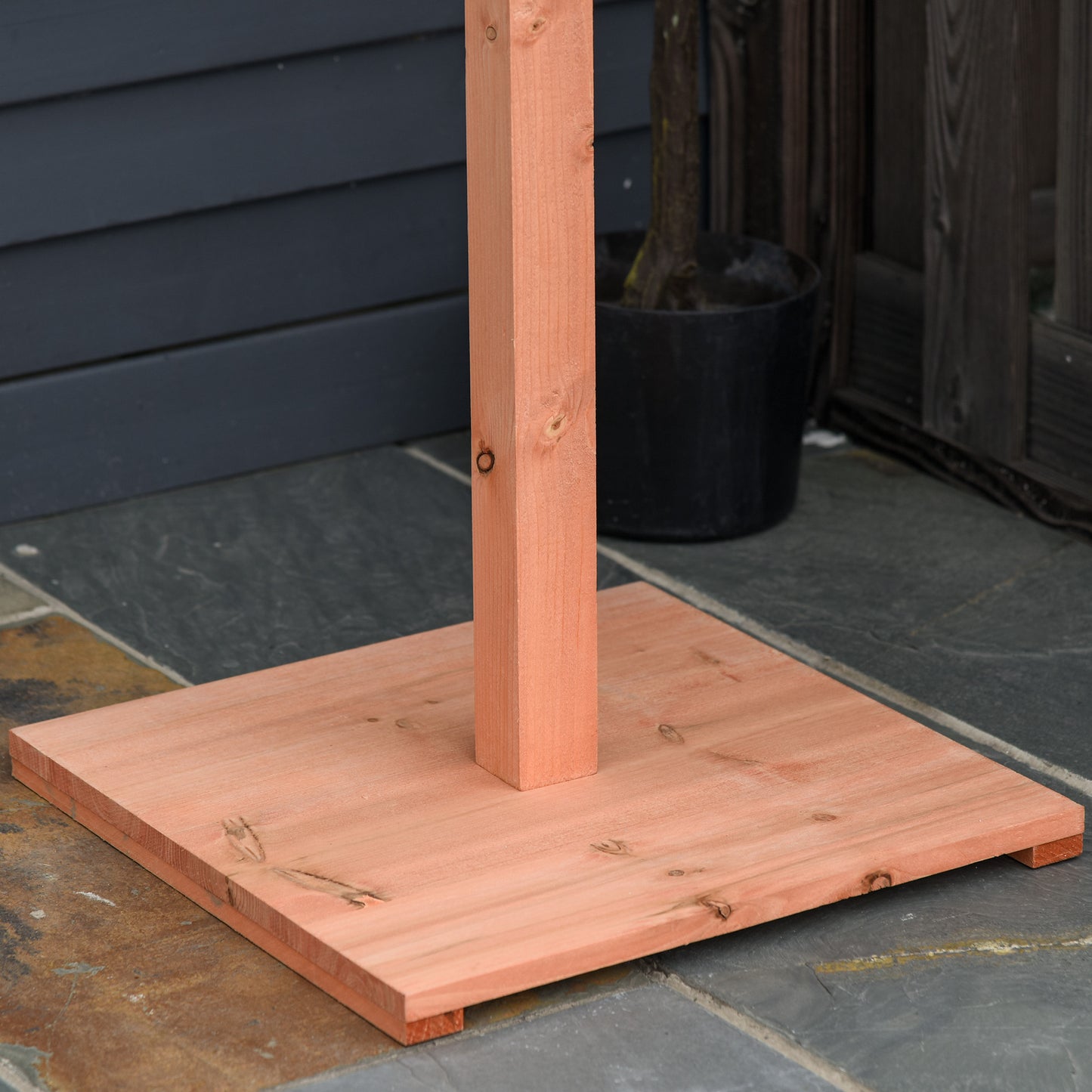 PawHut 130cm Wooden Bird Table, Feeding Station with Roof for Outdoor, Brown