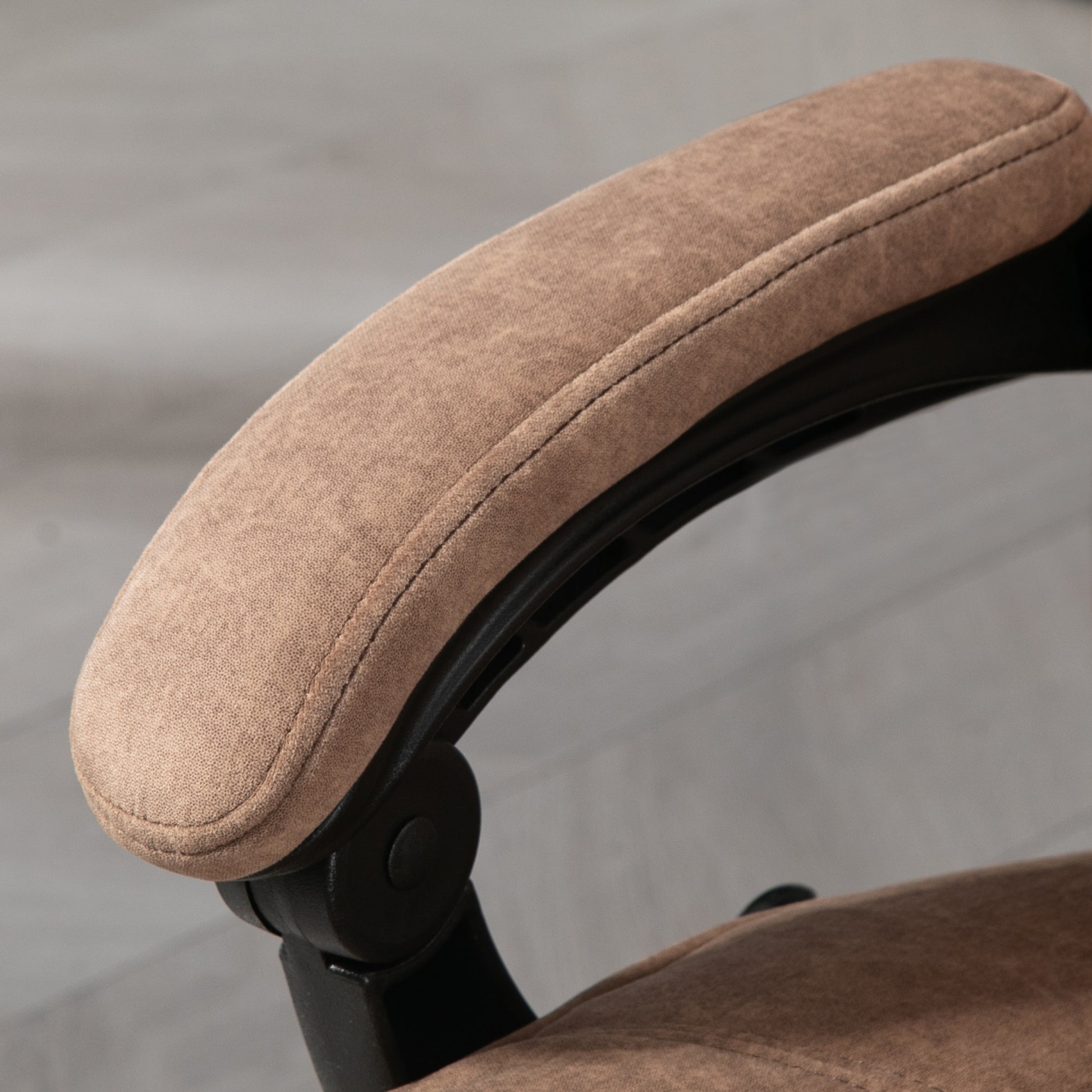 Vinsetto Massage Office Chair, Heated Reclining Computer Chair with Adjustable Height and Footrest, Brown--ChewyGames-ChewyGames