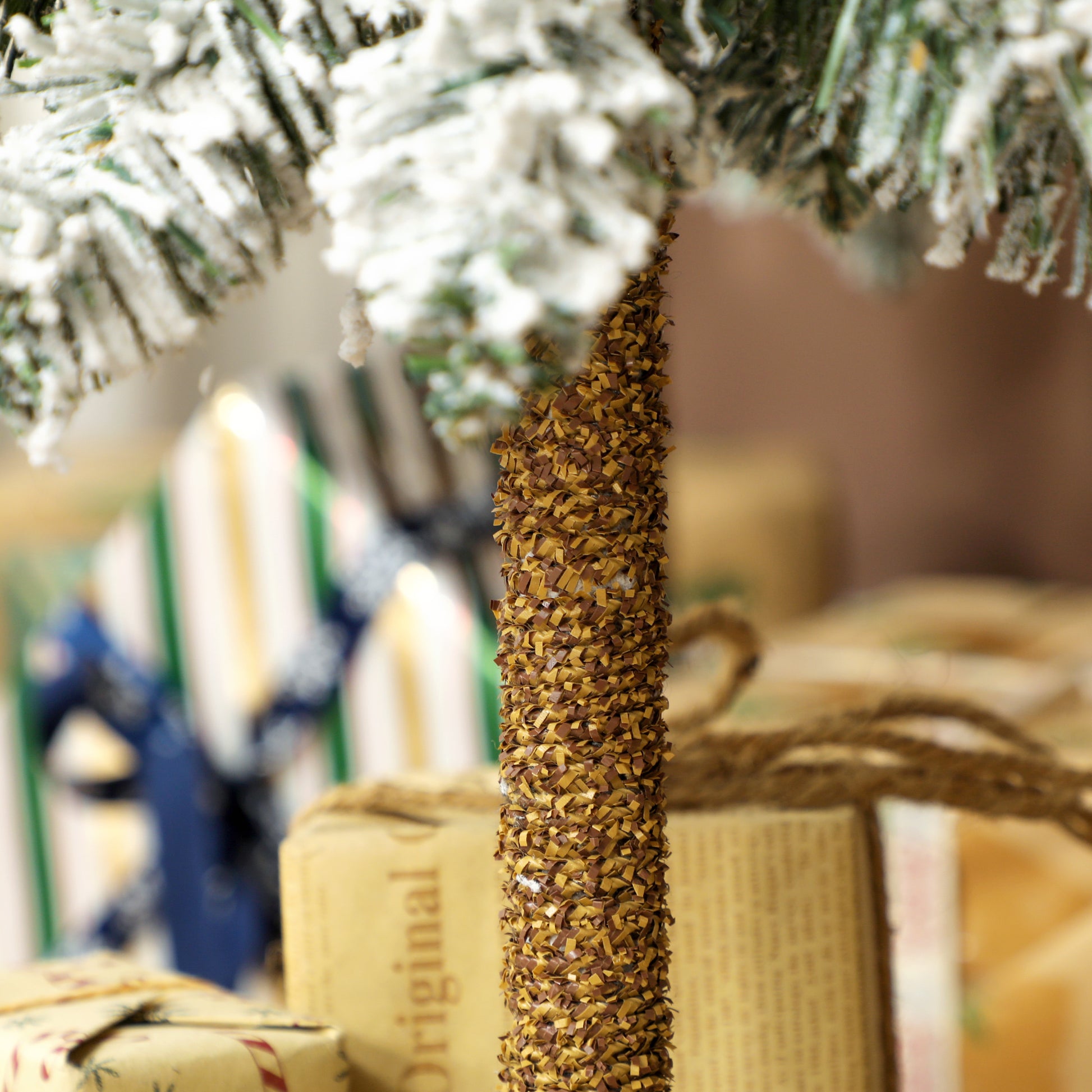 HOMCOM Set of 3 Pencil Flocked Christmas Tree, 3ft 4ft 5ft--ChewyGames-ChewyGames