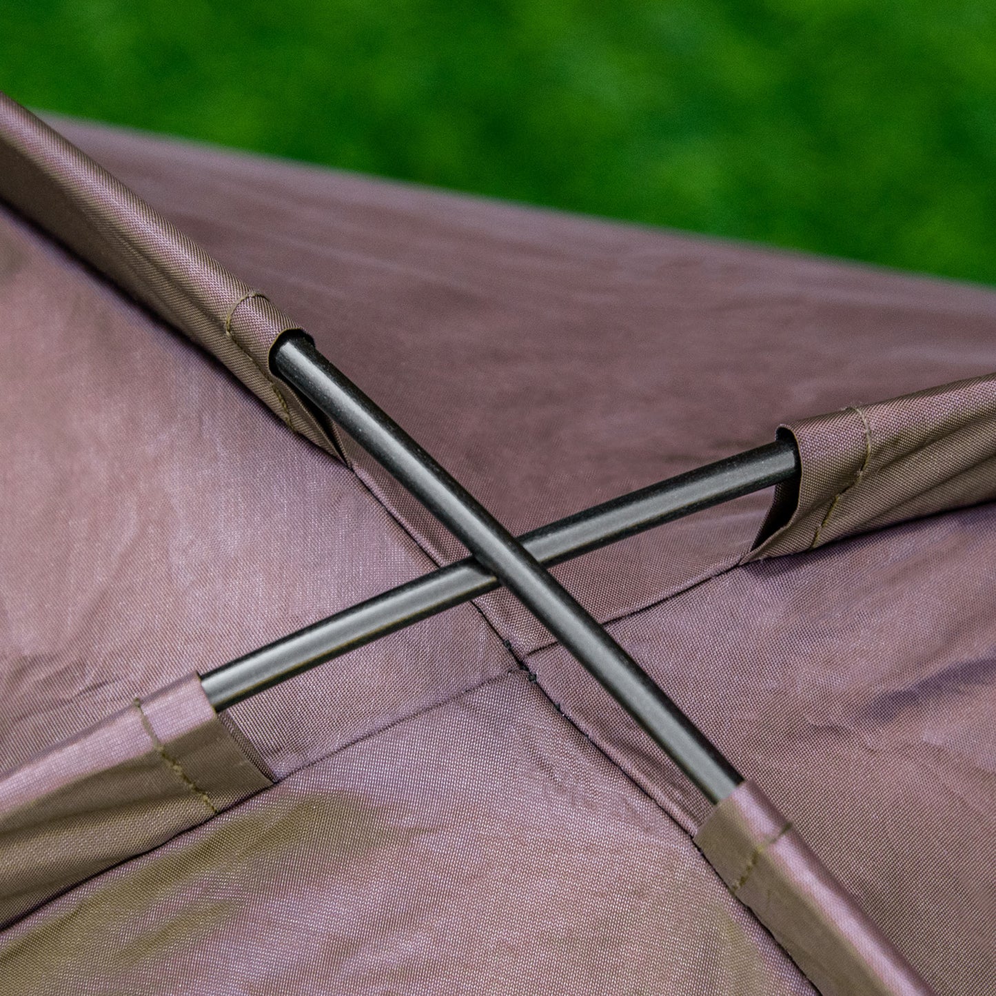 PawHut Outdoor Dog Bed with Removable Canopy, Portable Raised Dog Bed for Camping, Garden & Beach, Water-Resistant UV-Protection Mesh Pet Cot Sun Lounger, for Small Pets, 61 x 46 x 62 cm, Brown