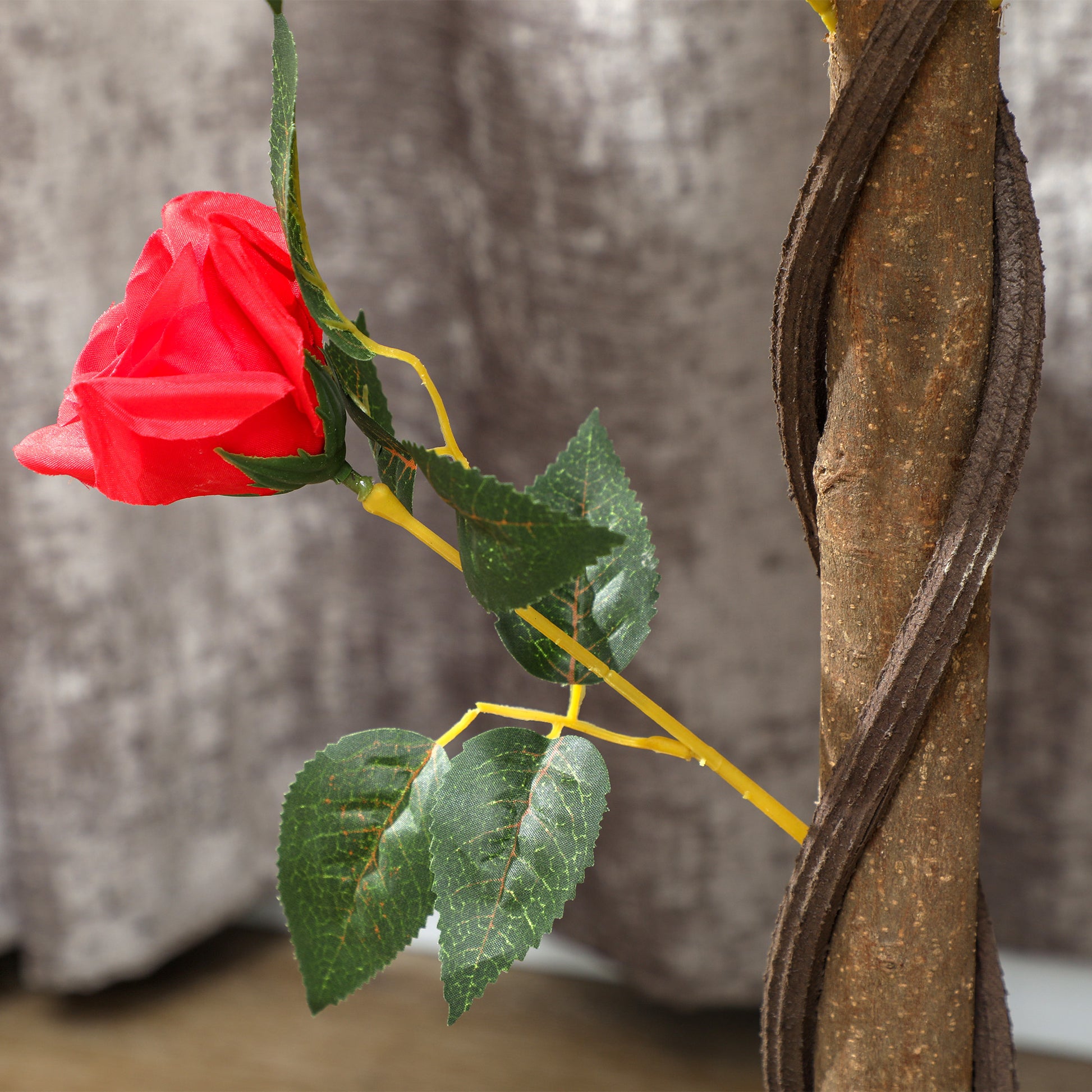 Outsunny Set of 2 Artificial Plants White Rose Floral in Pot, Fake Plants for Home Indoor Decor, 90cm, Red--ChewyGames-ChewyGames