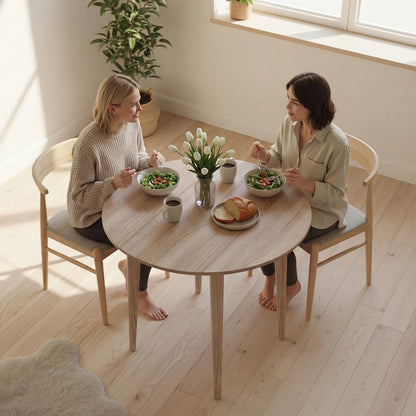 HOMCOM Folding Dining Table for 4, Round Drop Leaf Table, Modern Space Saving Small Kitchen Table with Wood Legs for Dining Room, Natural