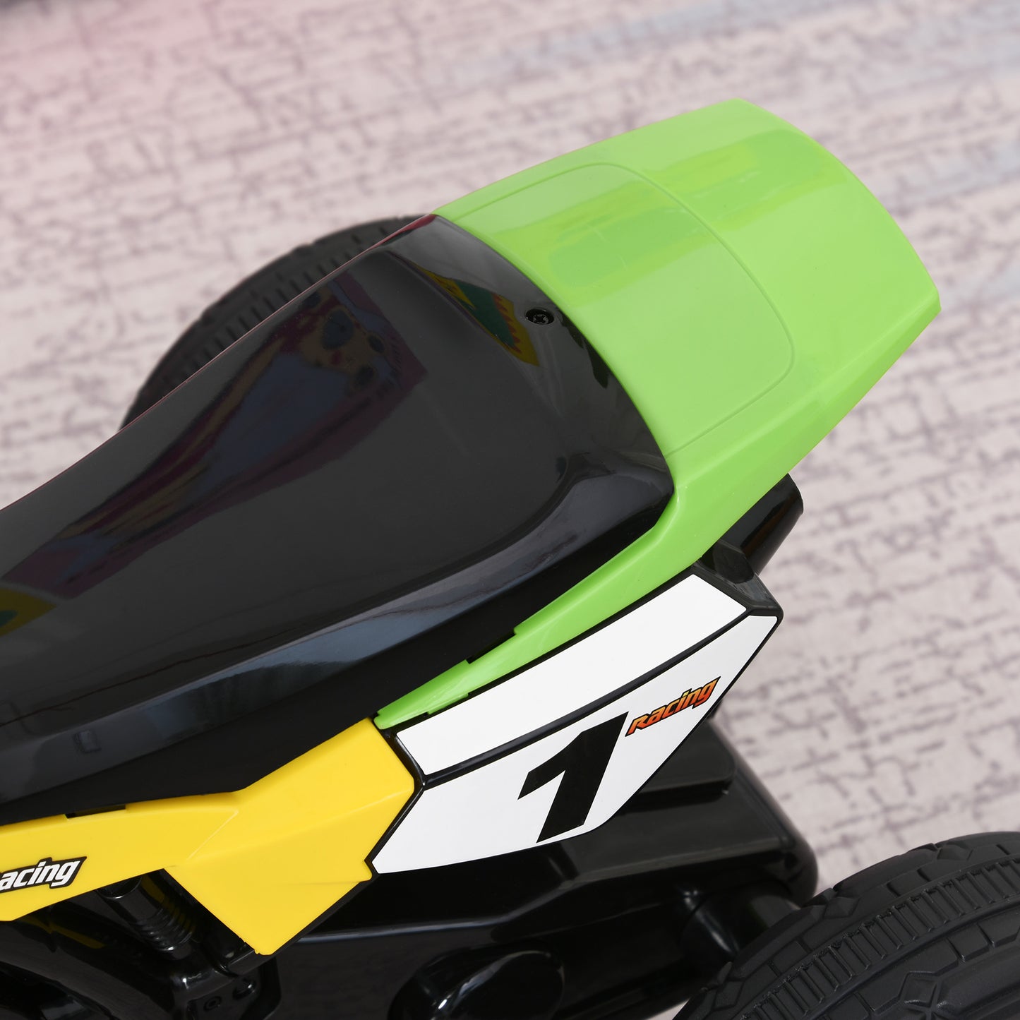 HOMCOM Trike for Kids, Toddler Pedal Motorcycle, Kids Ride On Tricycle Early Learning w/ Music Lights Handlebar Stickers Exercise Boys Girls Gift for 18 - 36 Months Green