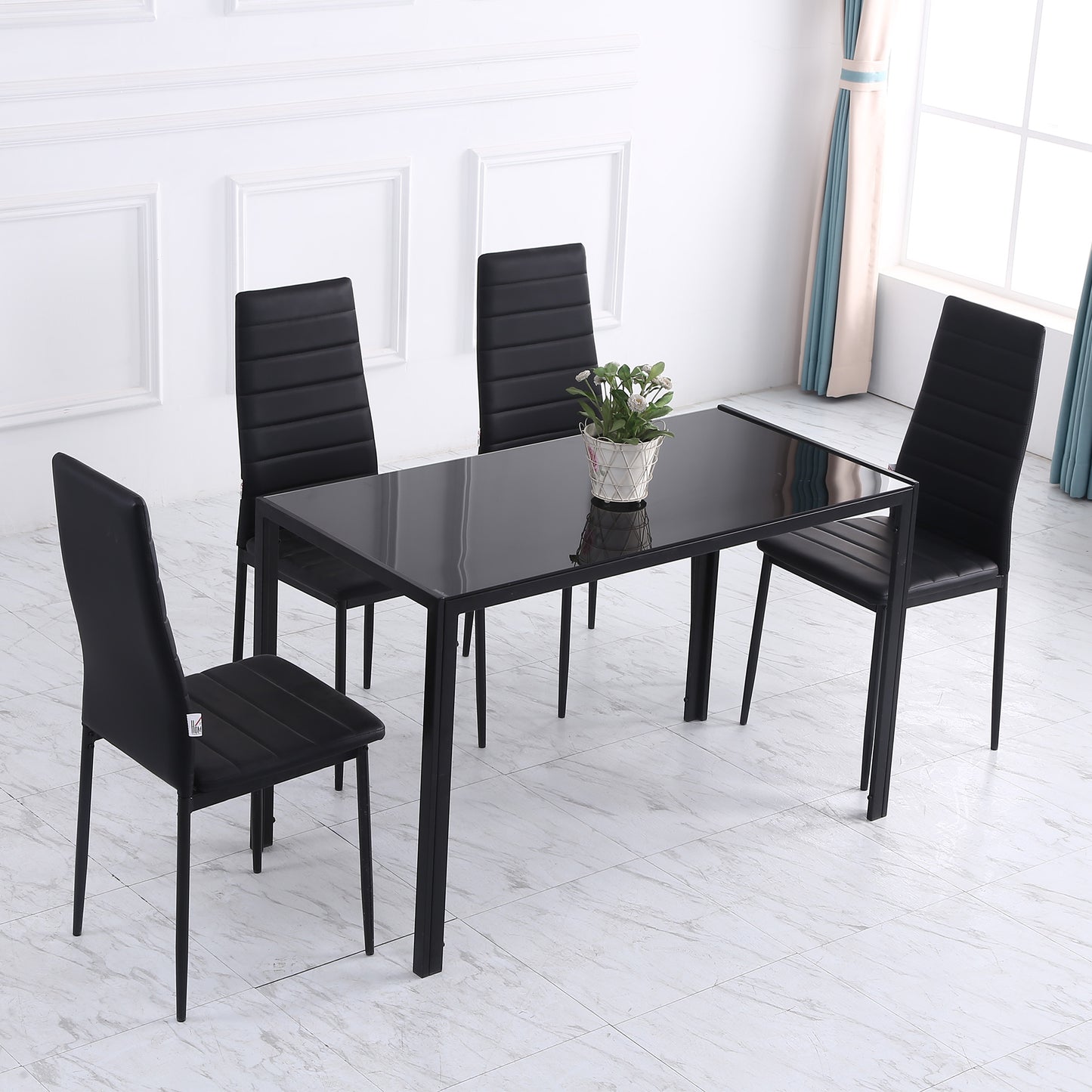 HOMCOM 120cm Dining Table, Rectangle 4 Seater Kitchen Table with Tempered Glass Top and Metal Legs for Dining Room, Living Room (Chairs Not Included), Black