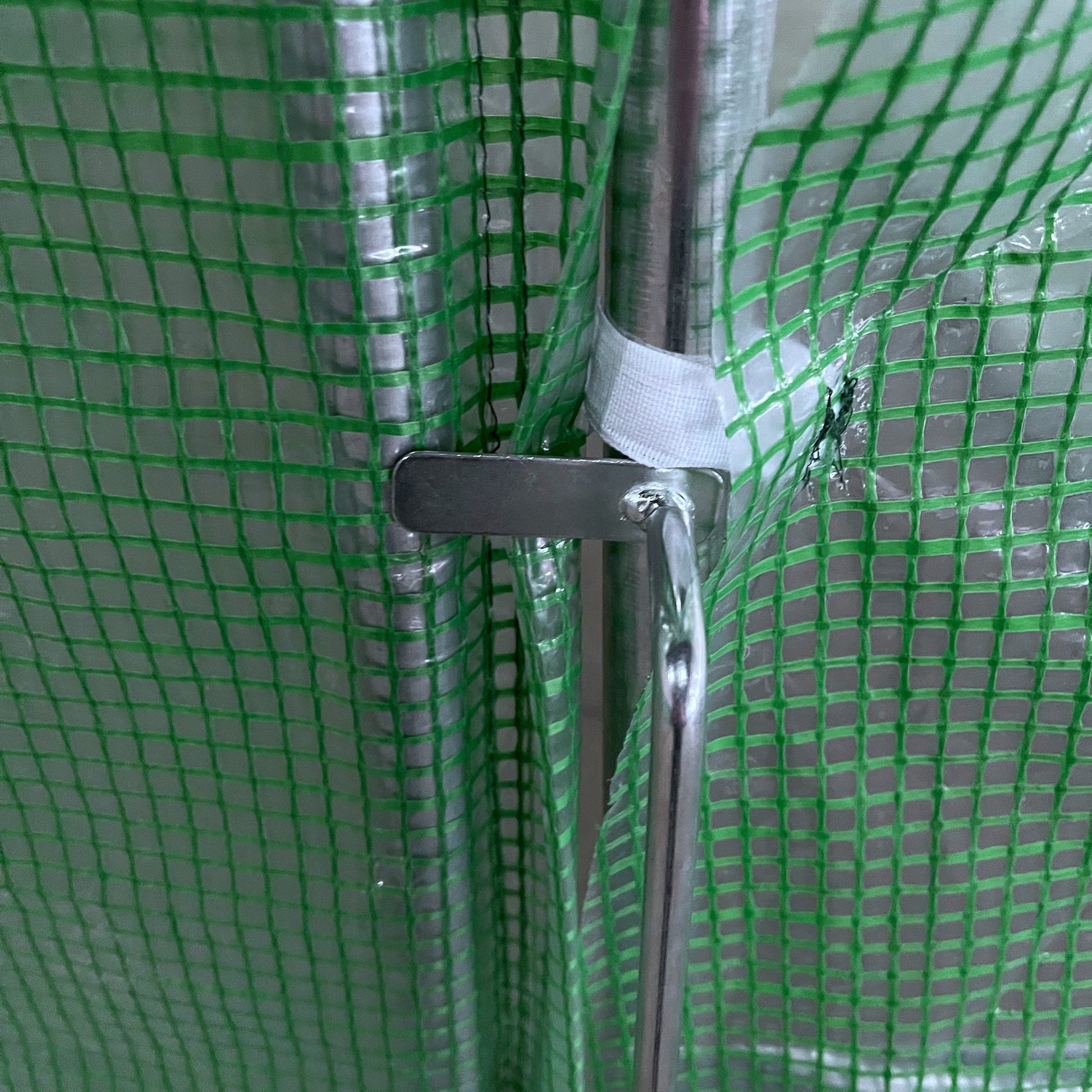 Outsunny Reinforced Walk in Polytunnel Greenhouse, 4x3x2 m--ChewyGames-ChewyGames
