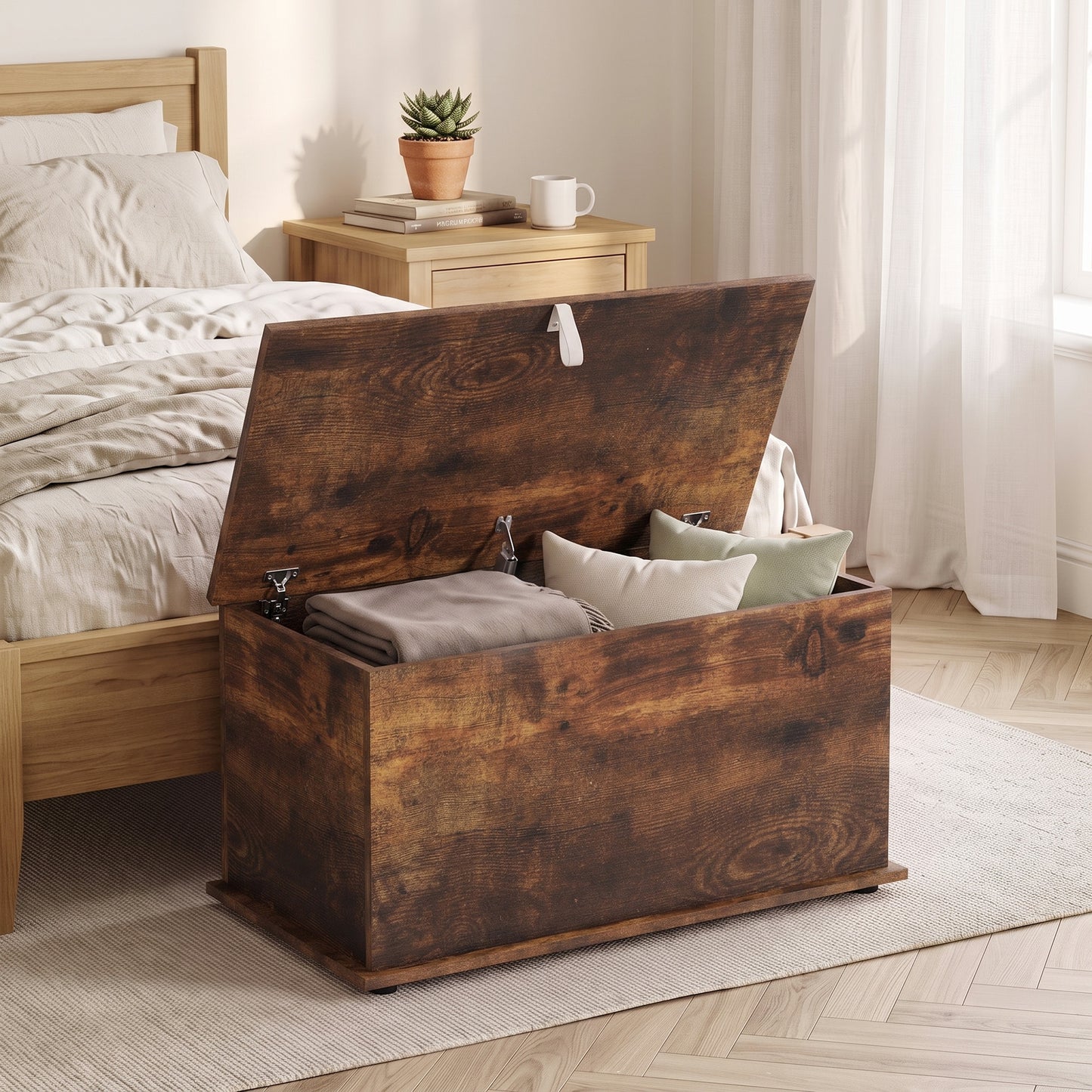 HOMCOM Storage Chest, 102L Blanket Box, Shoe Bench Safety Hinged Lid, Bed End Bench for Bedroom, 80 x 40 x 45cm, Rustic Brown