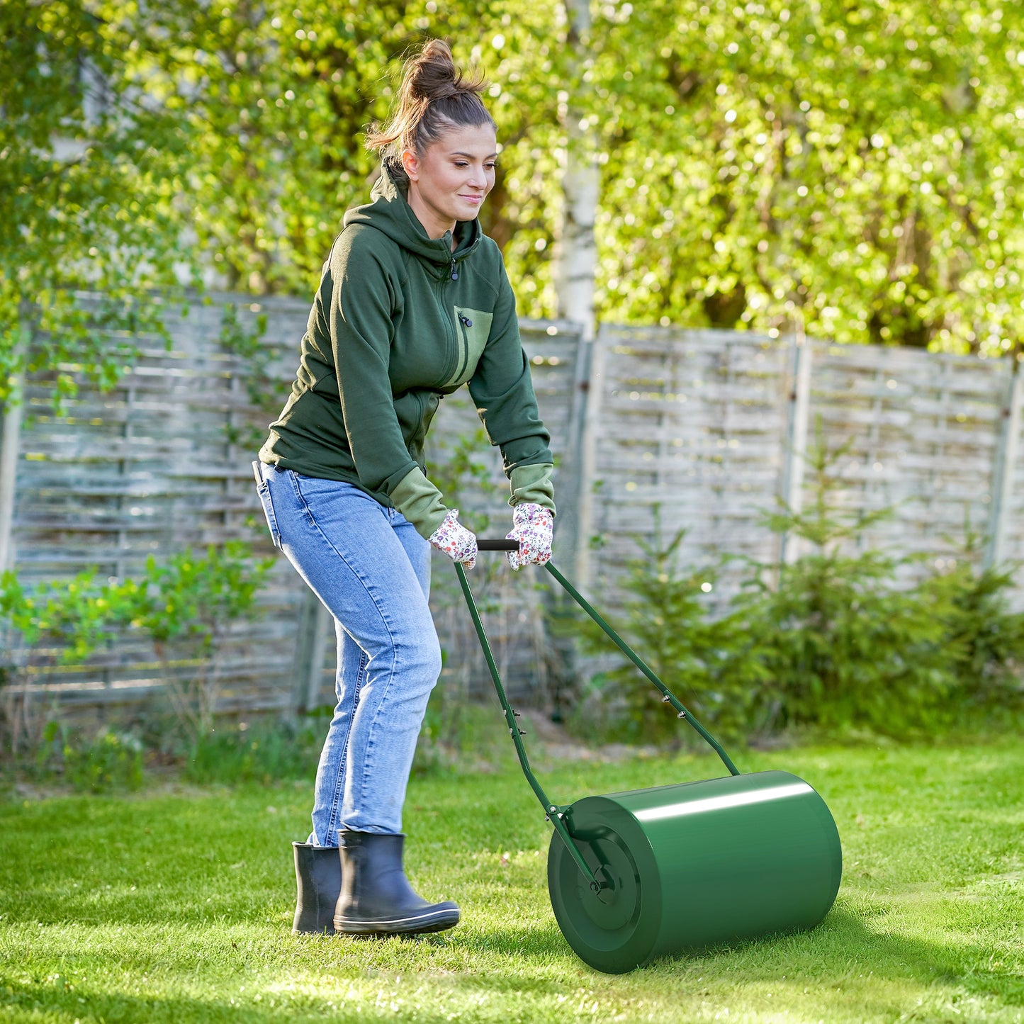 Outsunny 63 L Garden Lawn Roller with Water/Sand Filled Drum, Heavy Duty Steel Lawn Push Rolling Tool for Grass Seeding, Soil Levelling, Dark Green