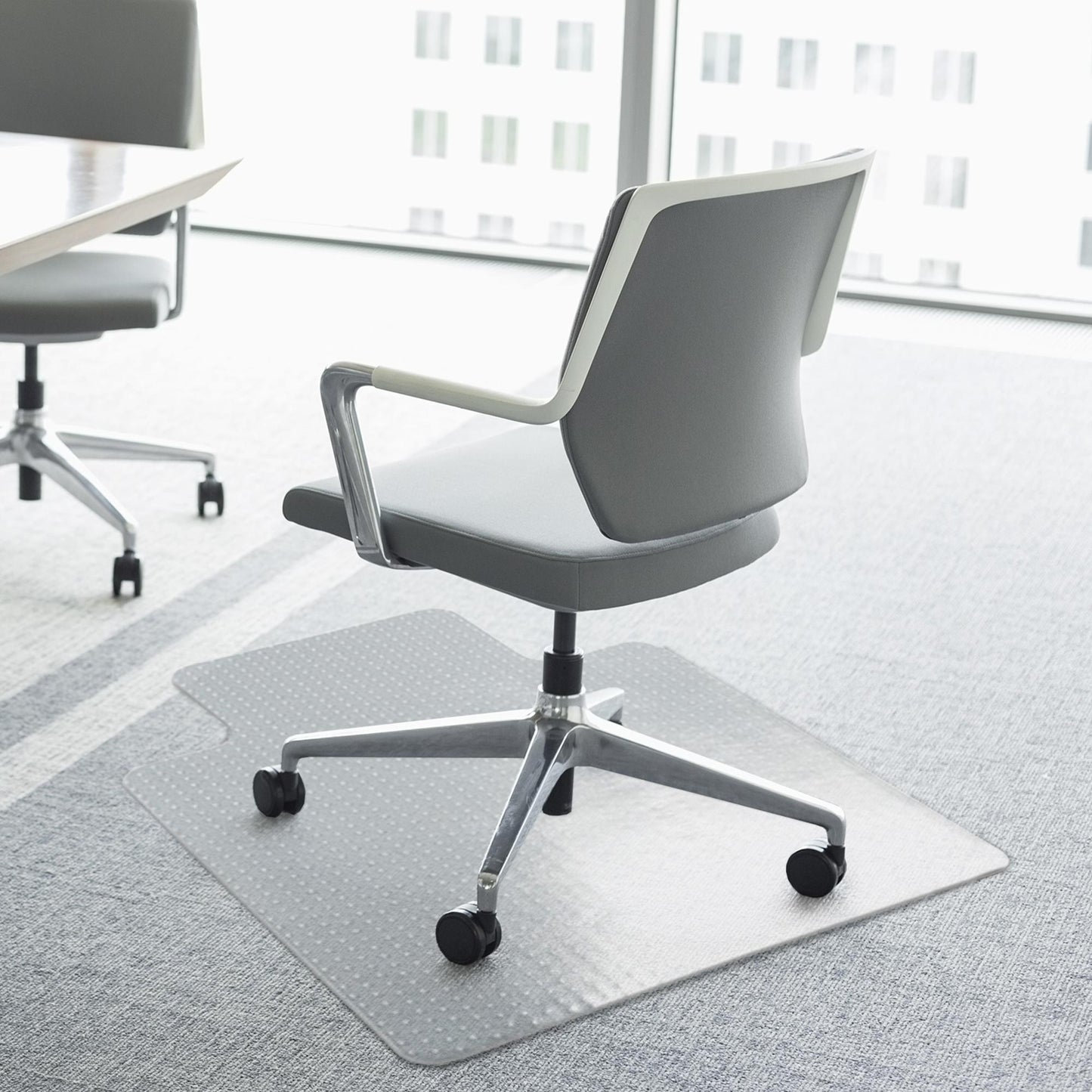 HOMCOM Office Chair Mat for Carpeted Floor, 90 x 120 cm Clear Computer Desk Chair Mat, BPA and Phthalate Free, Non-Slip Floor Protector for Home Office