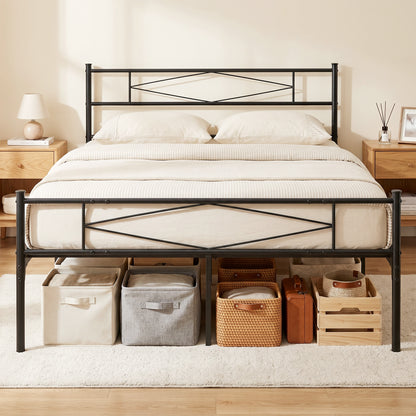 HOMCOM 4ft6 Double Bed Frame with Headboard and Footboard, Metal Platform Bed Frame with 32 cm Underbed Storage, Black