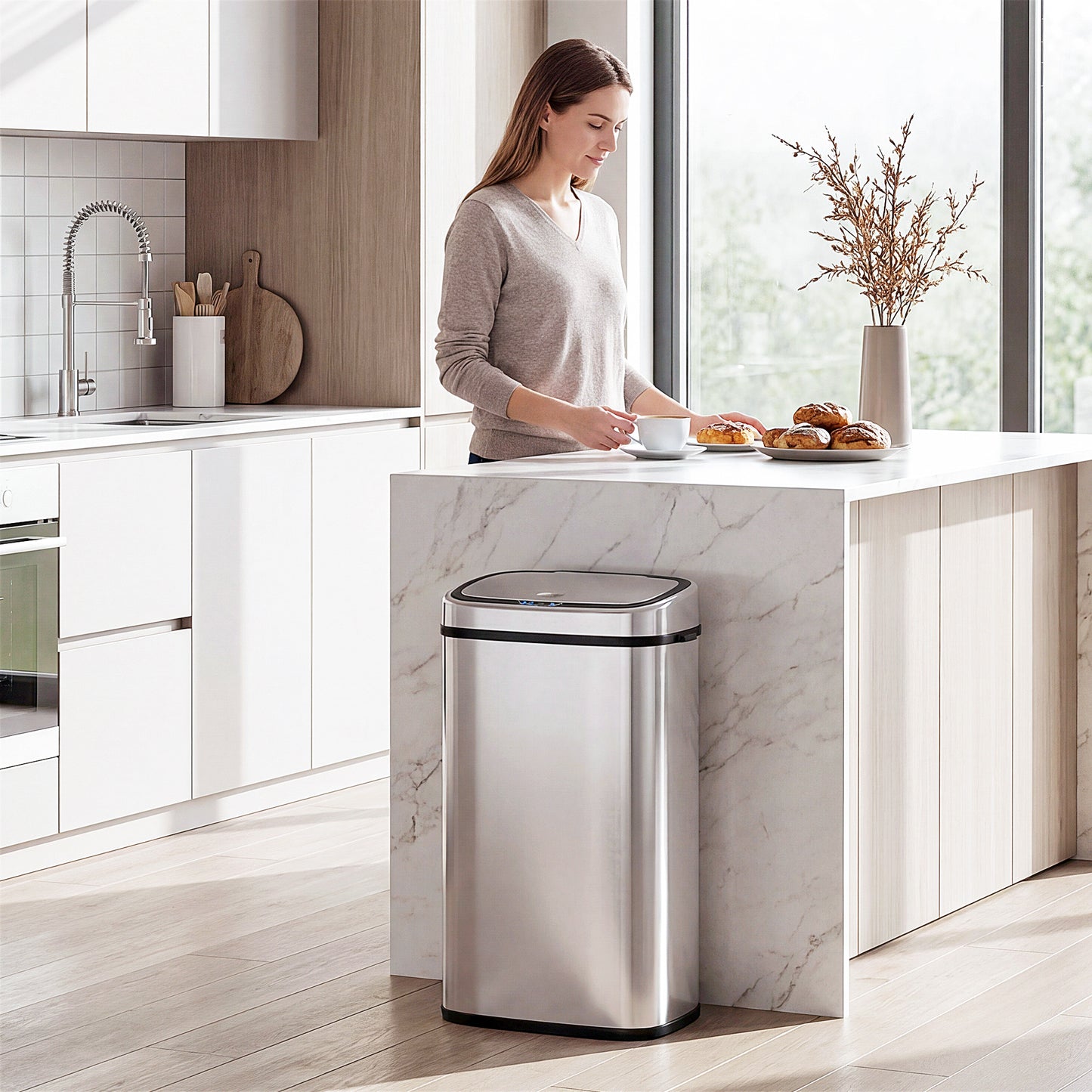 HOMCOM 68L Automatic Sensor Bin, Touchless Stainless Steel Kitchen Rubbish Bin, Hands-Free Infrared Waste Dustbin, Motion Trash Can with Manual Button for Home Office, Silver