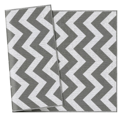 Outsunny 121 x 182 cm(4x6ft) Outdoor Rug Reversible Mat Plastic Straw Rug Portable RV Camping Mat for Garden Deck Picnic Indoor, Light Grey & White